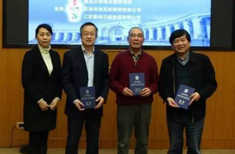 1484788780707055.png blob.png